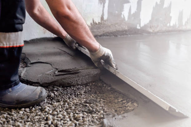 Best Concrete Pool Decks in Louise, TX